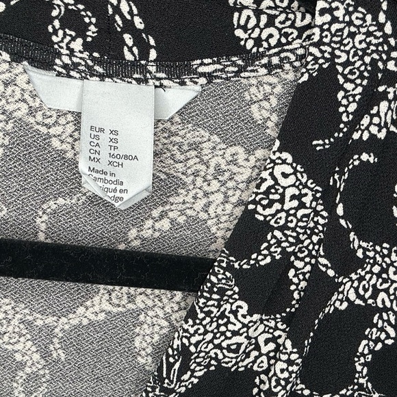 H&M Black and White Leopard Dress with Tie Belt - Picture 4 of 5